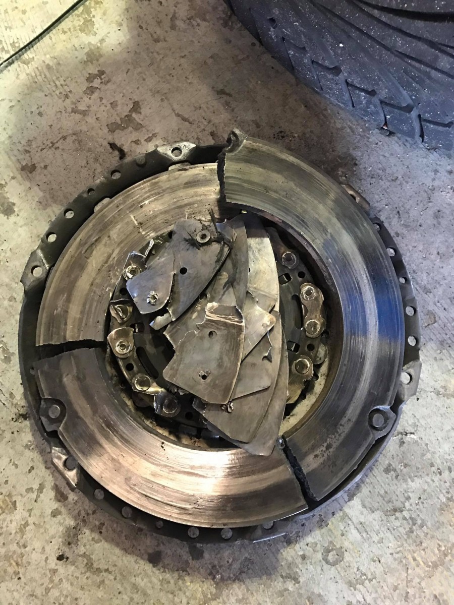 What does it mean when your clutch is slipping?